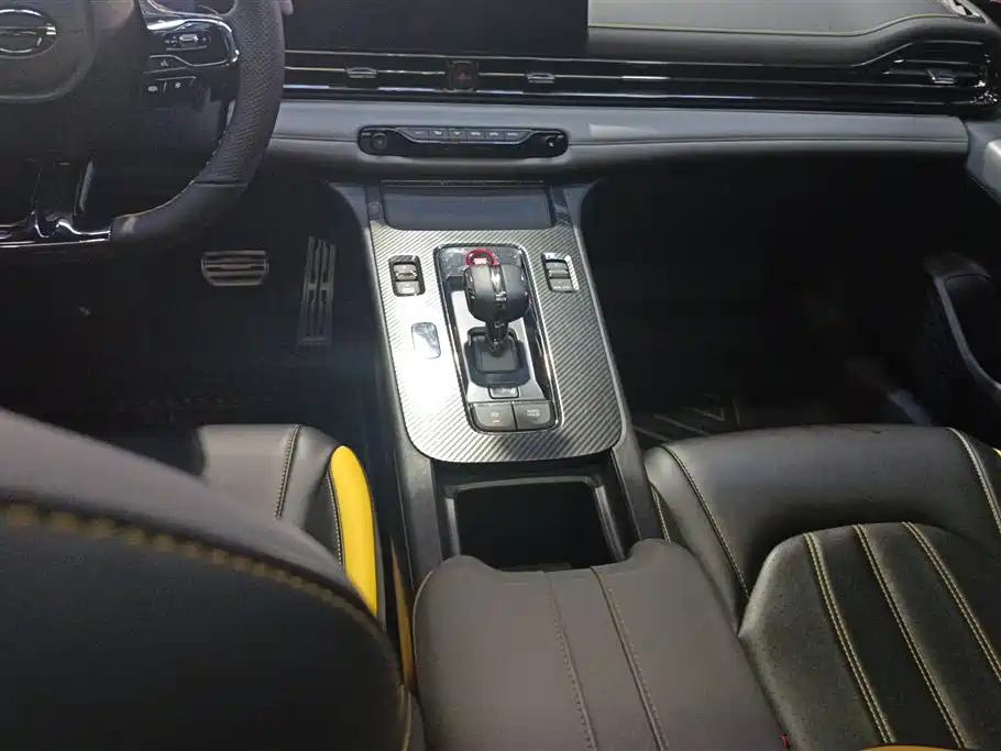 GAC Trumpchi Trumpchi Emkoo 2023 270T DCT J15 Edition фото 16