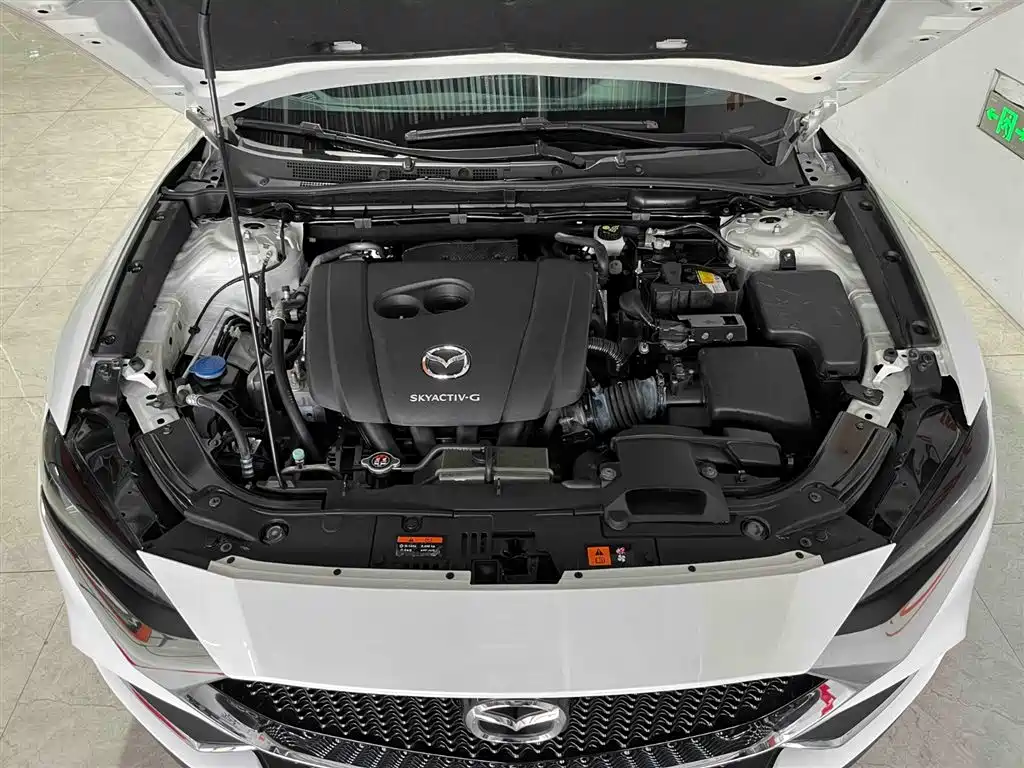 Mazda CX-4 2023 2021 2.0L Auto FWD Skyactiv Vitality Edition