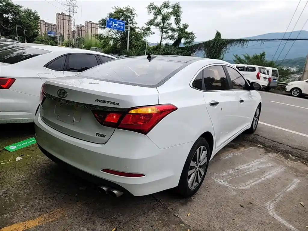 Hyundai Mistra 2016 1.6T Automatic Smart GLS фото 7