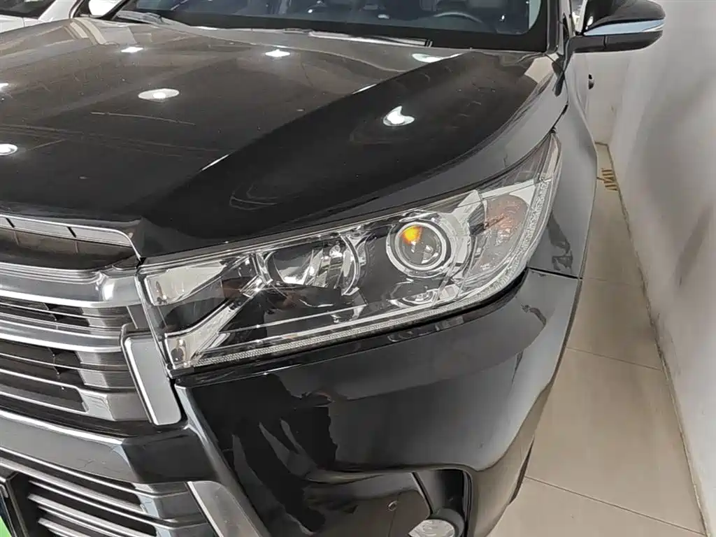 Toyota Highlander 2021 2.0T AWD Premium 7-Seater фото 24