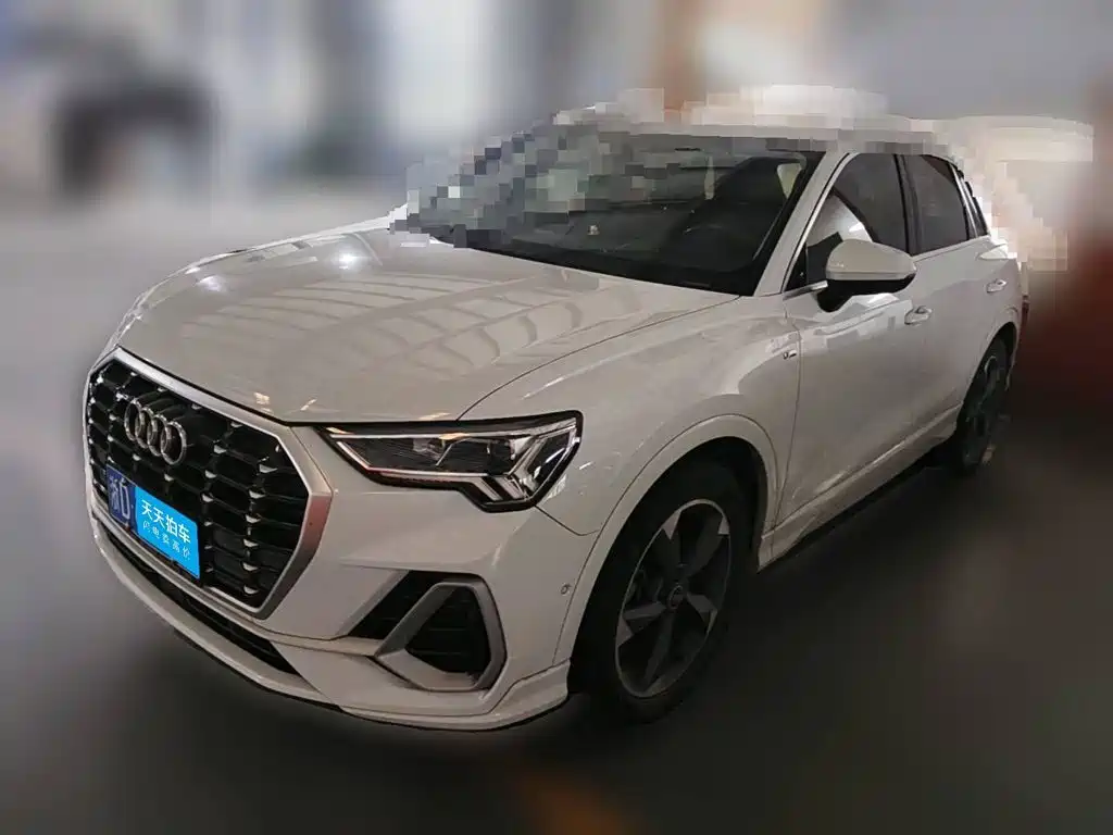 Audi Q3 2023 2023 35 TFSI Fashion Dynamic (1.4T)