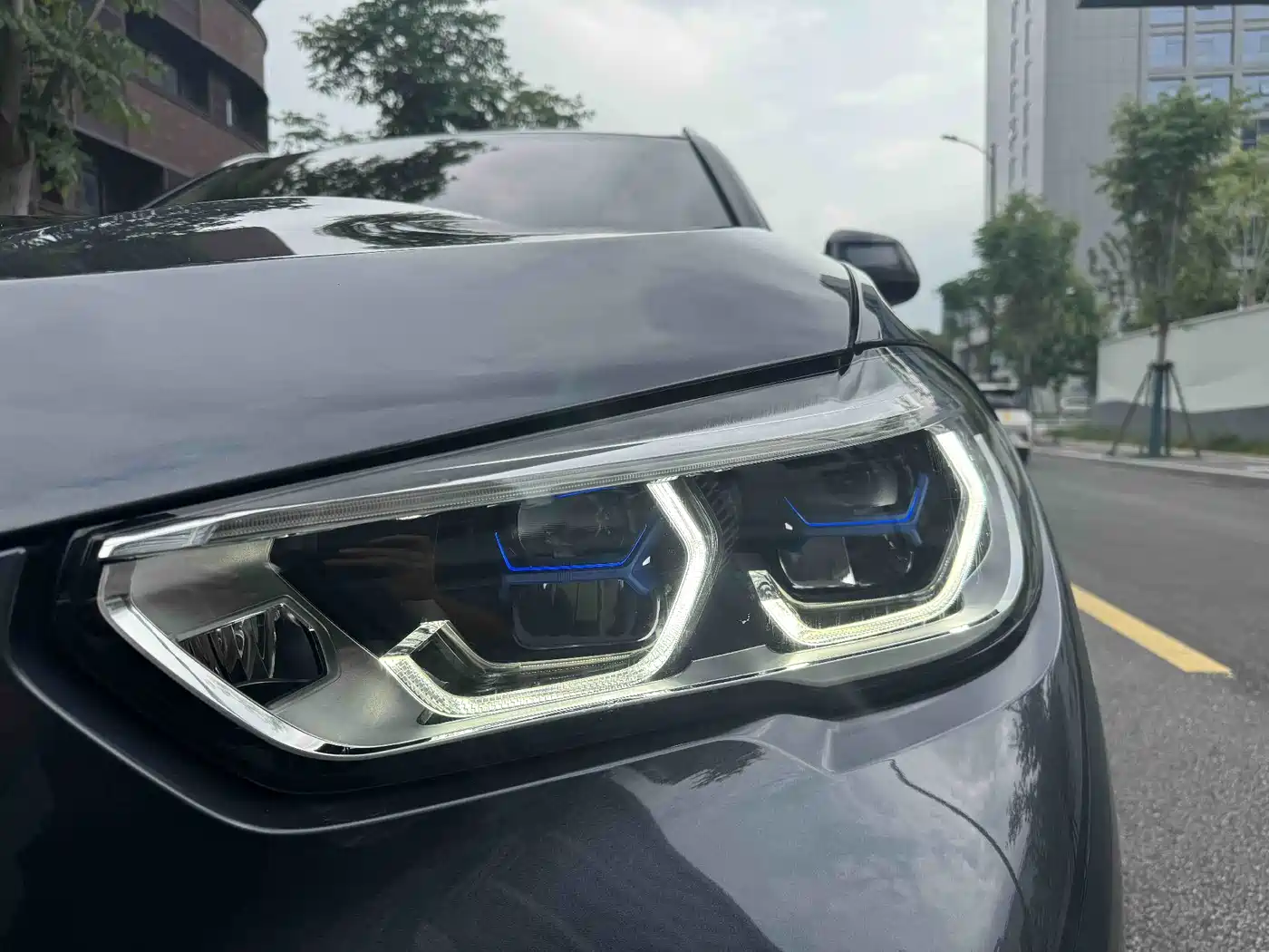 BMW X5 (Import) 2020 xDrive40i M Sport Package фото 4