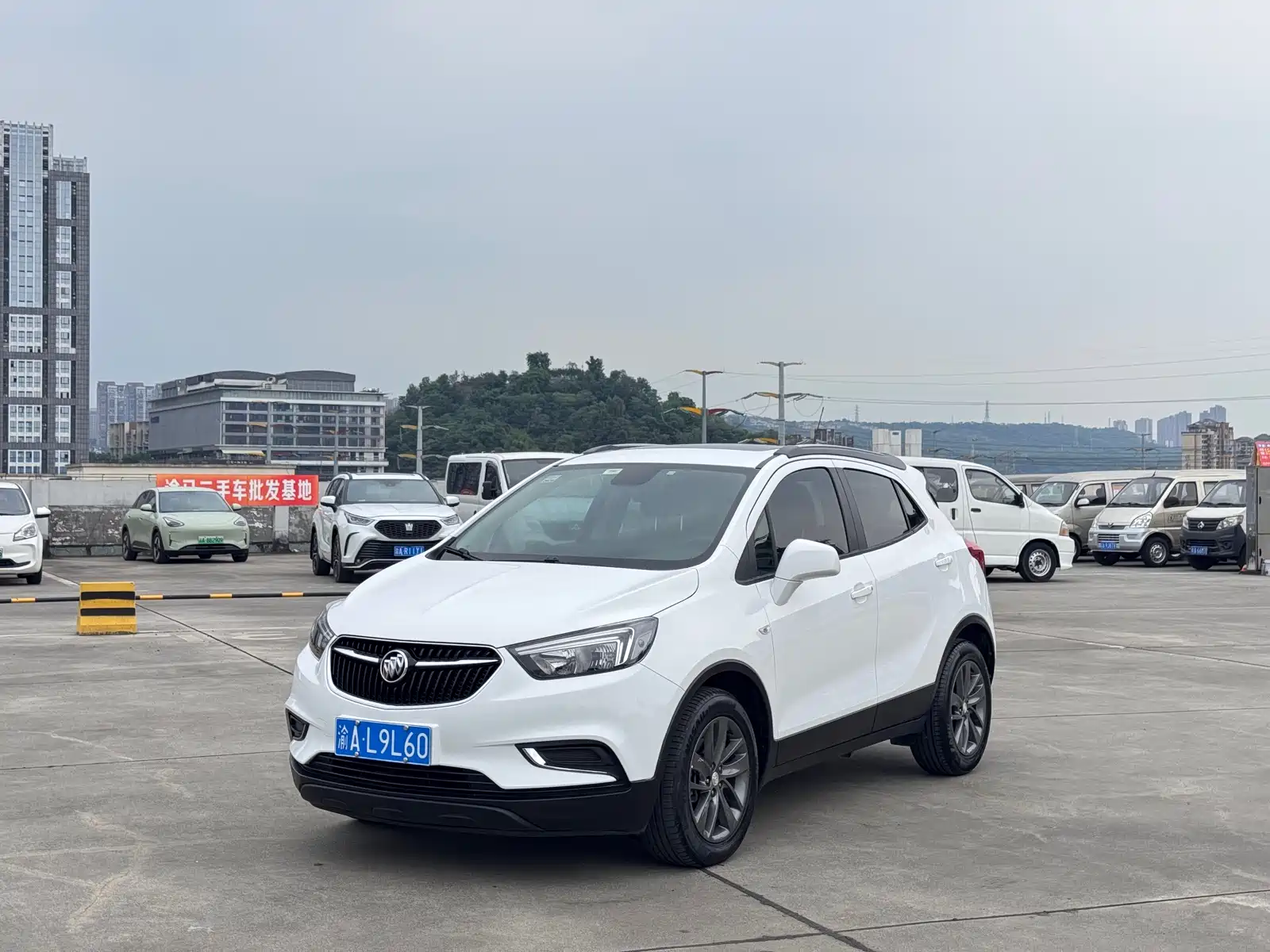 Фото 1 - Buick Encore