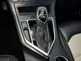 Фото 14 - Geely Vision
