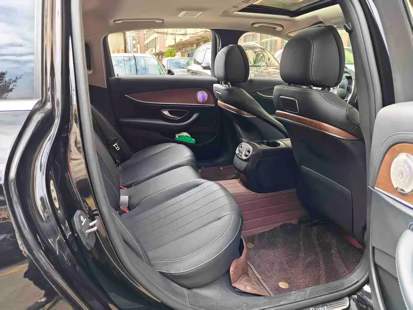 Mercedes-Benz E-Class 2016 E 200 L фото 15