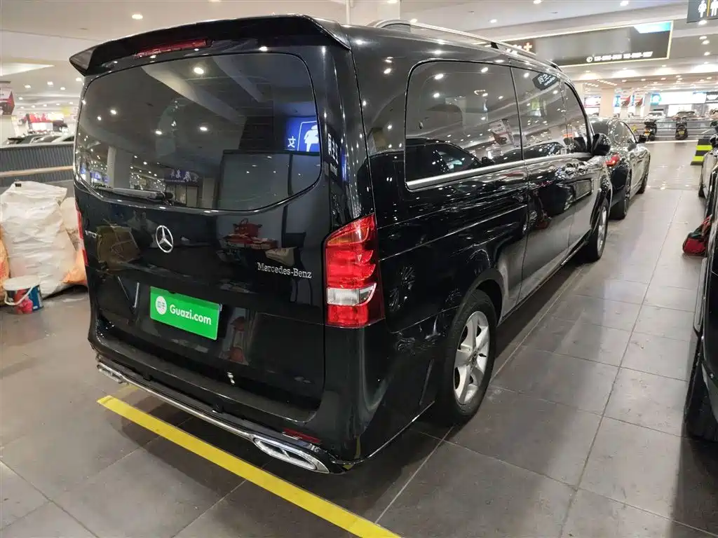 Mercedes-Benz Vito 2018 2.0T Business Edition China VI фото 6