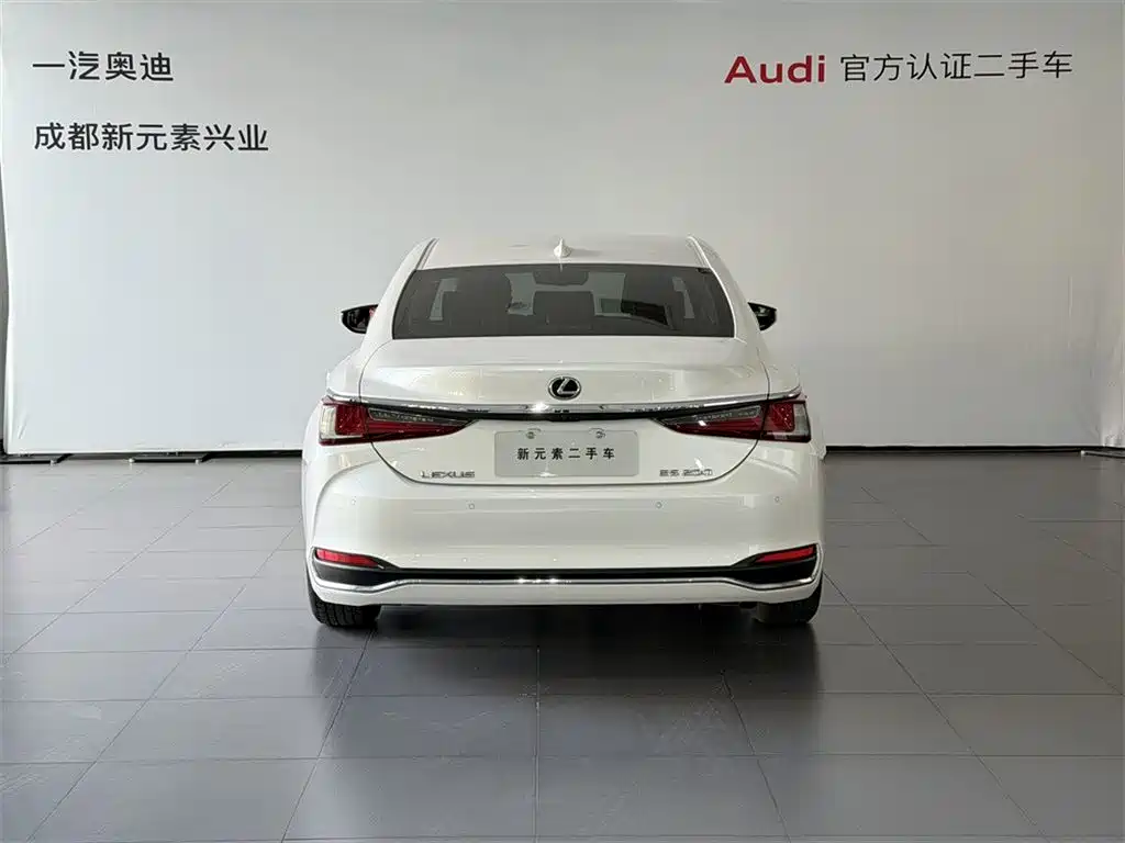 Lexus ES 2018 200 Excellence Edition China V фото 5