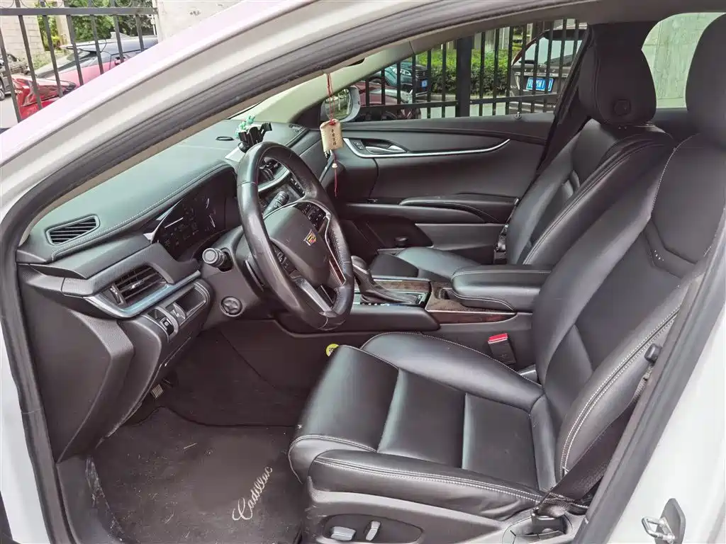 Cadillac XTS 2018 28T Technology фото 8