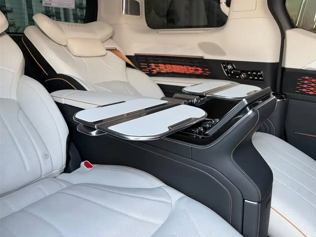 ZEEKR EXTREME KRYPTON 009