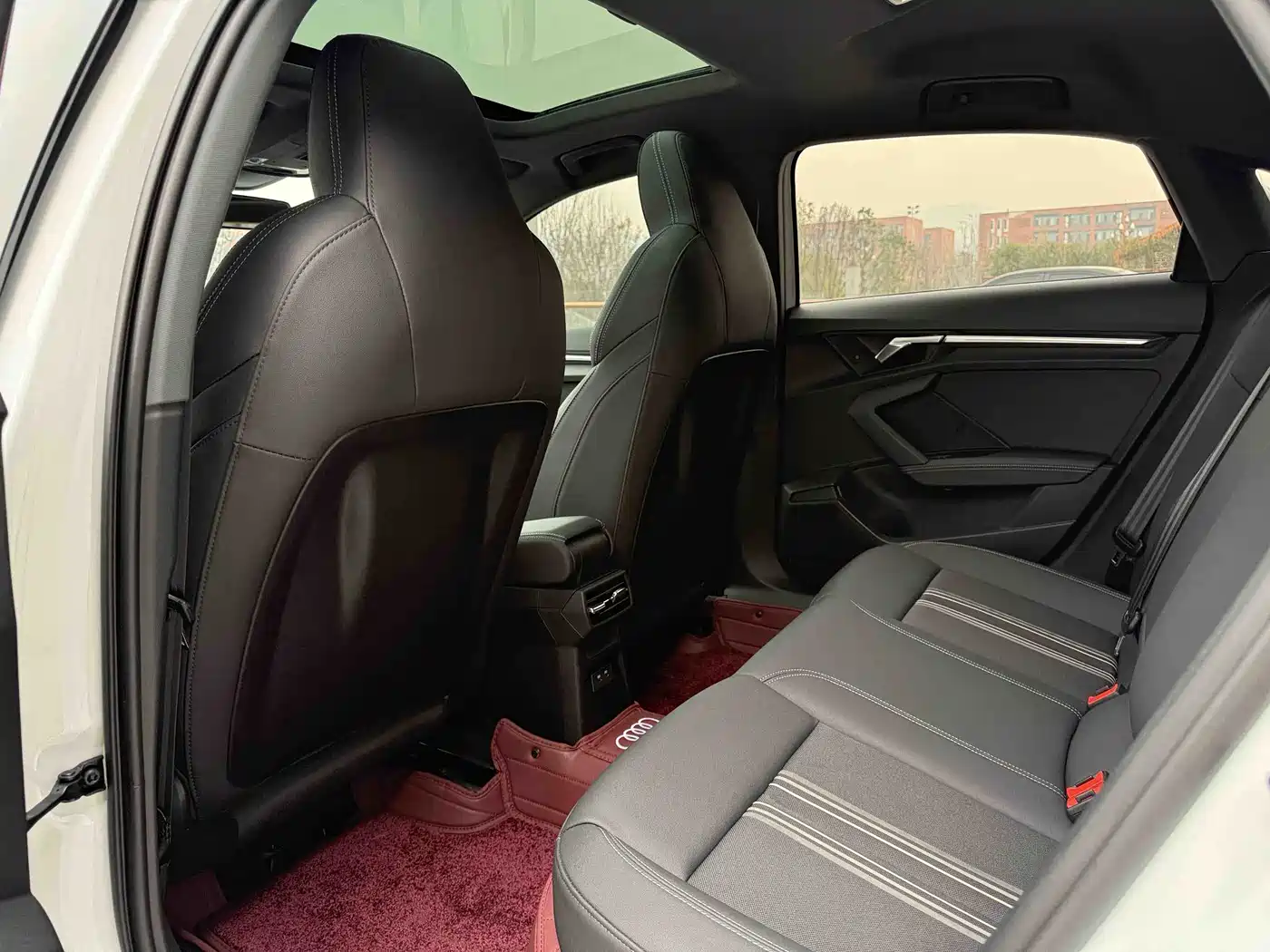 Audi A3 2024 Model A3L Limousine 35 TFSI Fashion Sport фото 27