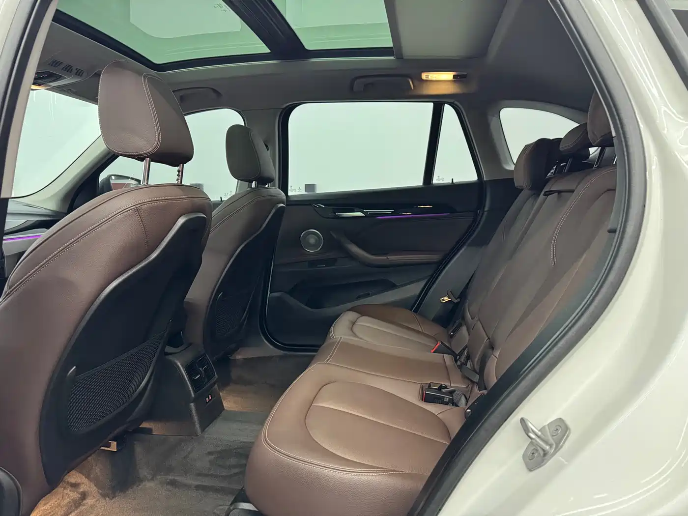 BMW X1 2022 sDrive25Li Leading фото 6
