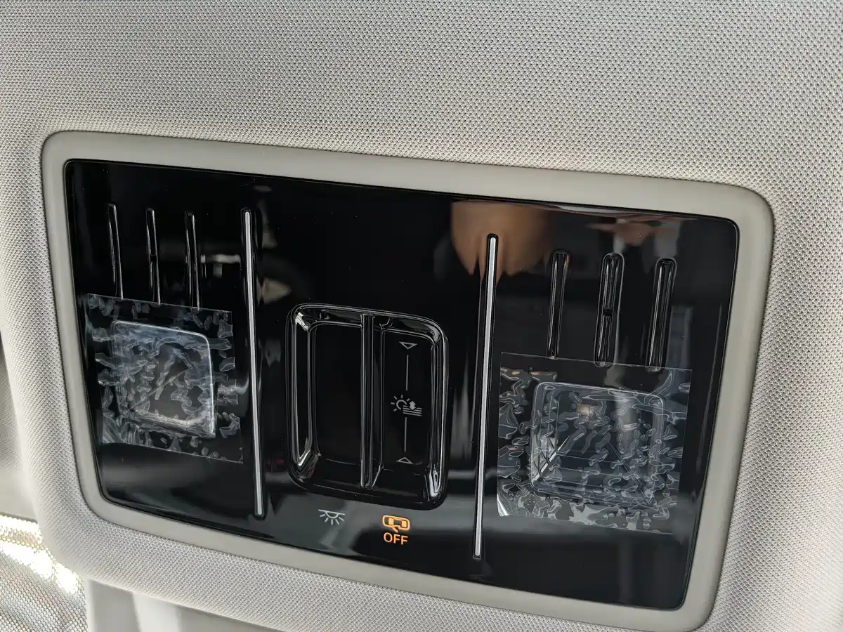 Jetta VS8 2026 2025 Base