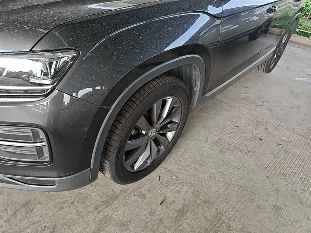 Volkswagen Tayron 2019 330TSI 2WD Luxury China VI фото 23