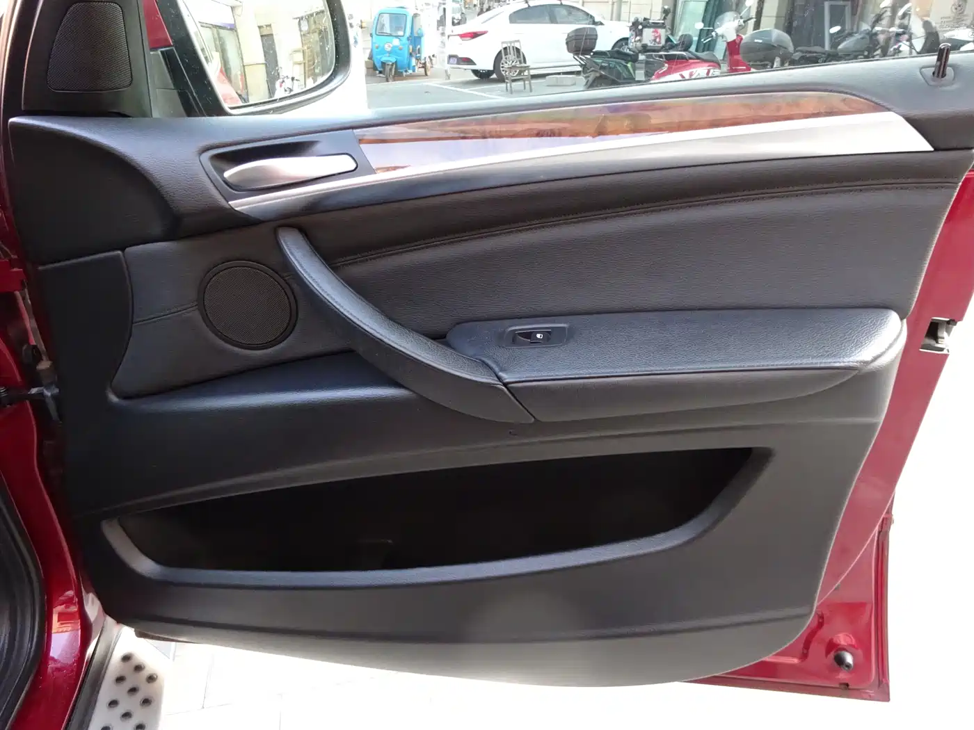 BMW X5 (Import) 2013 xDrive35i Leading фото 24