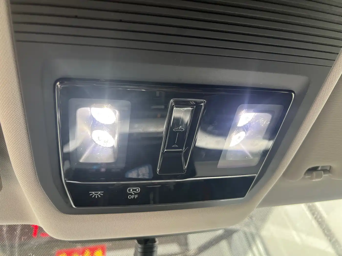 Škoda Octavia 2022 PRO TSI280 Premium Edition фото 14
