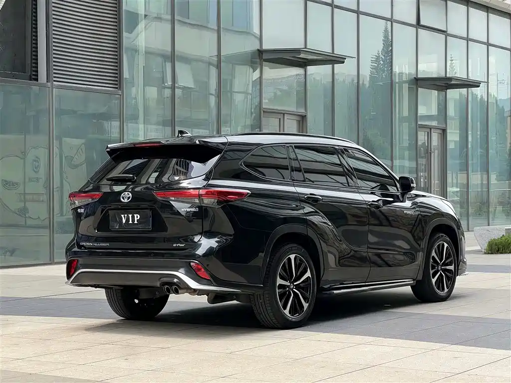 Toyota Crown Kluger 2021 2.5L HEV 4WD Premium фото 4