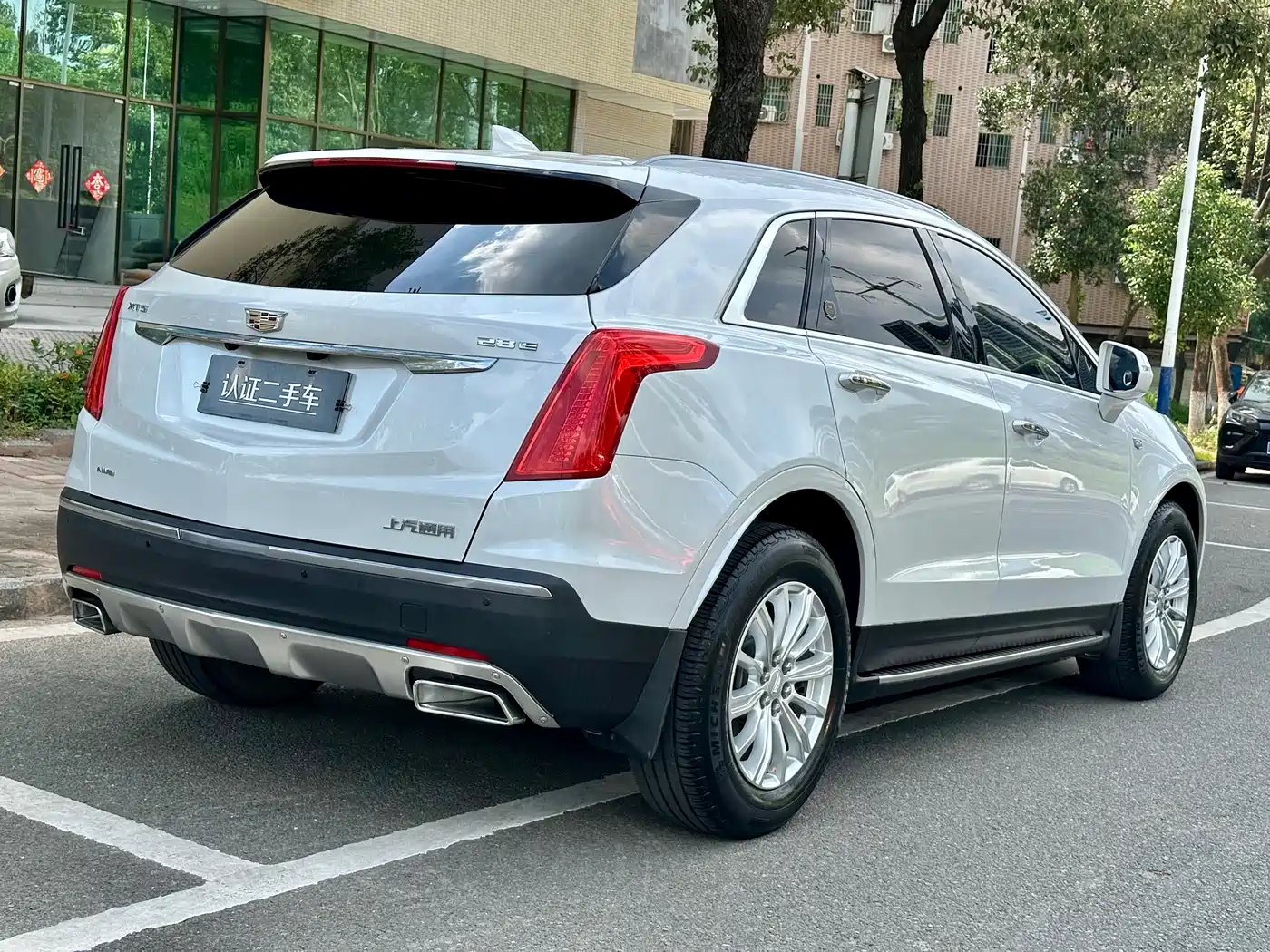 CADILLAC XT5