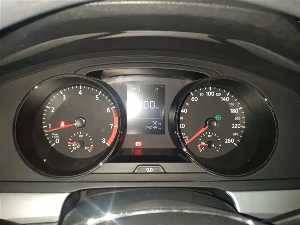 Volkswagen Lamando 2017 230TSI DSG Trend Edition фото 12