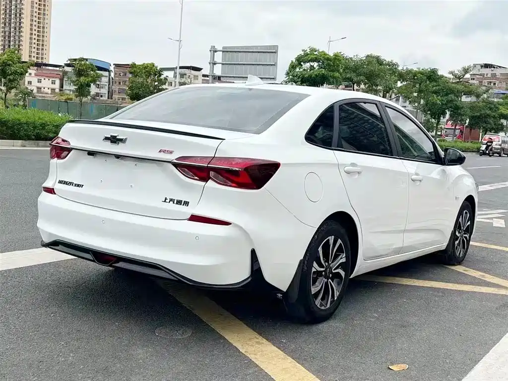 Chevrolet Monza 2020 Mild Hybrid RS 330T Automatic Smooth Edition фото 8