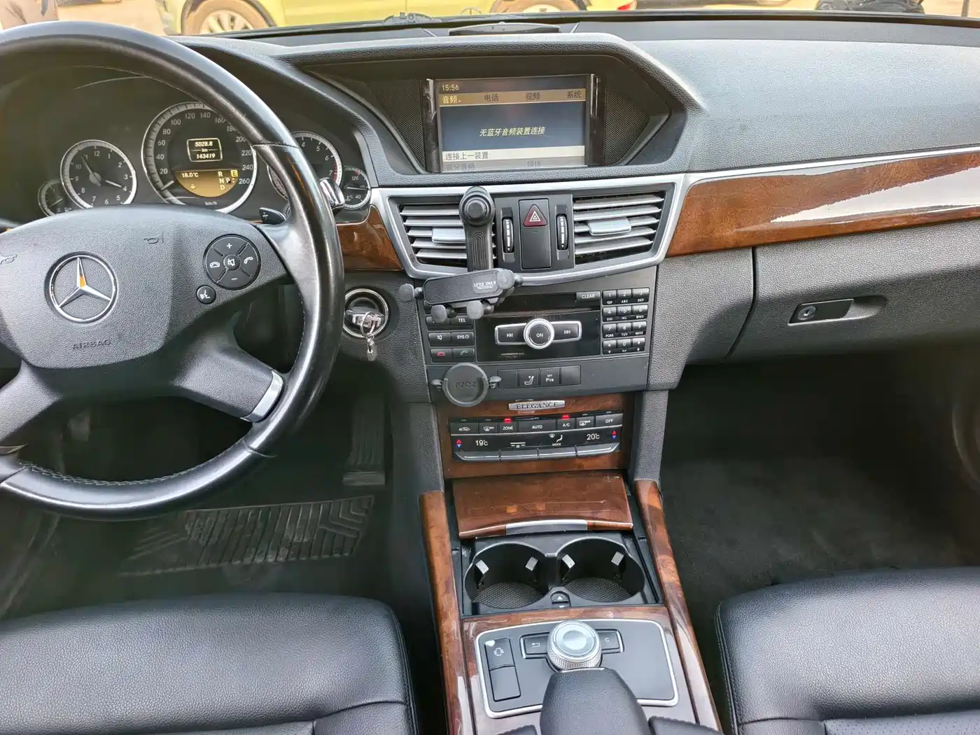 Mercedes-Benz E-Class 2012 E 200 L CGI Elegance фото 13
