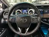 Photo 7 - Toyota Camry