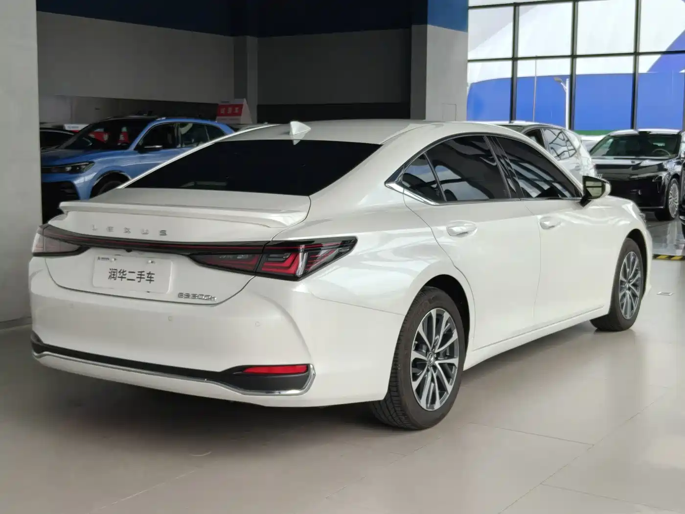 2026 Lexus ES