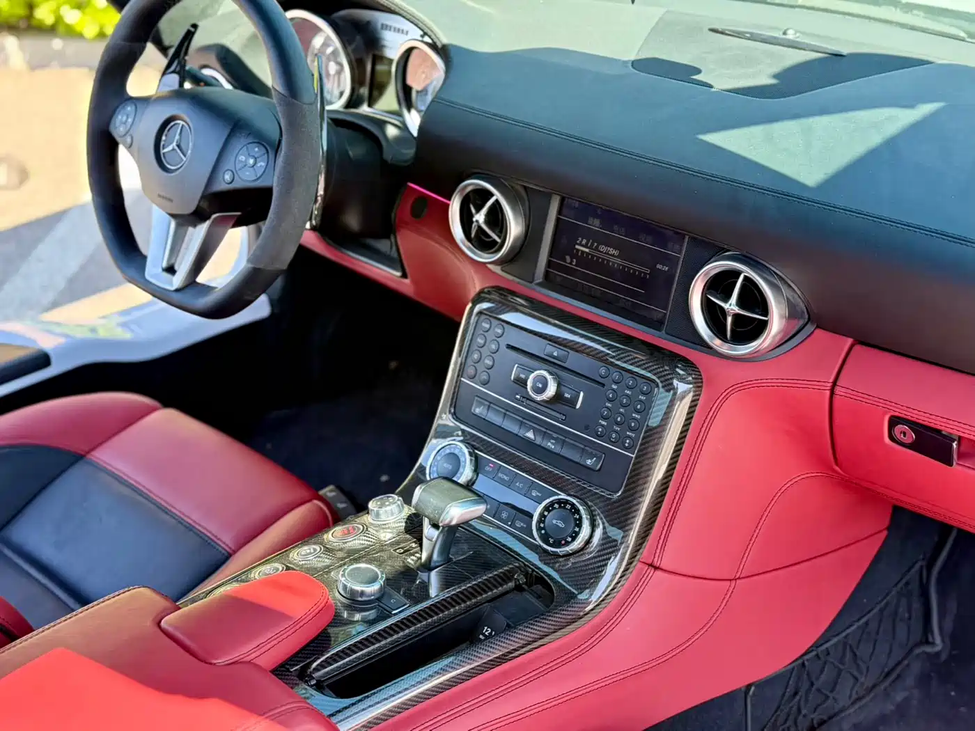 Mercedes-Benz SLS AMG 2011 SLS AMG фото 11