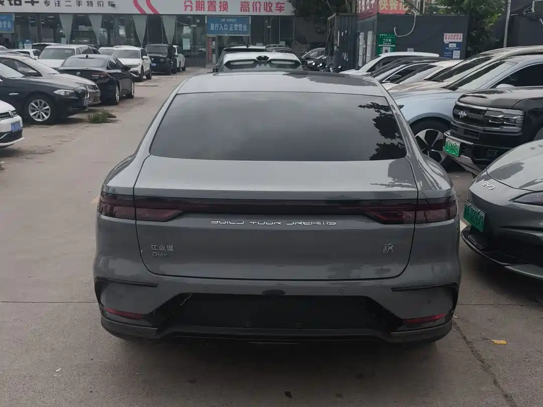 BYD Han 2025 DM-i 125KM Premium фото 4