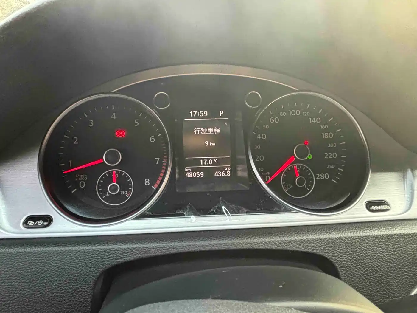 Volkswagen FAW-Volkswagen CC 2016 Model 1.8TSI Luxury фото 3
