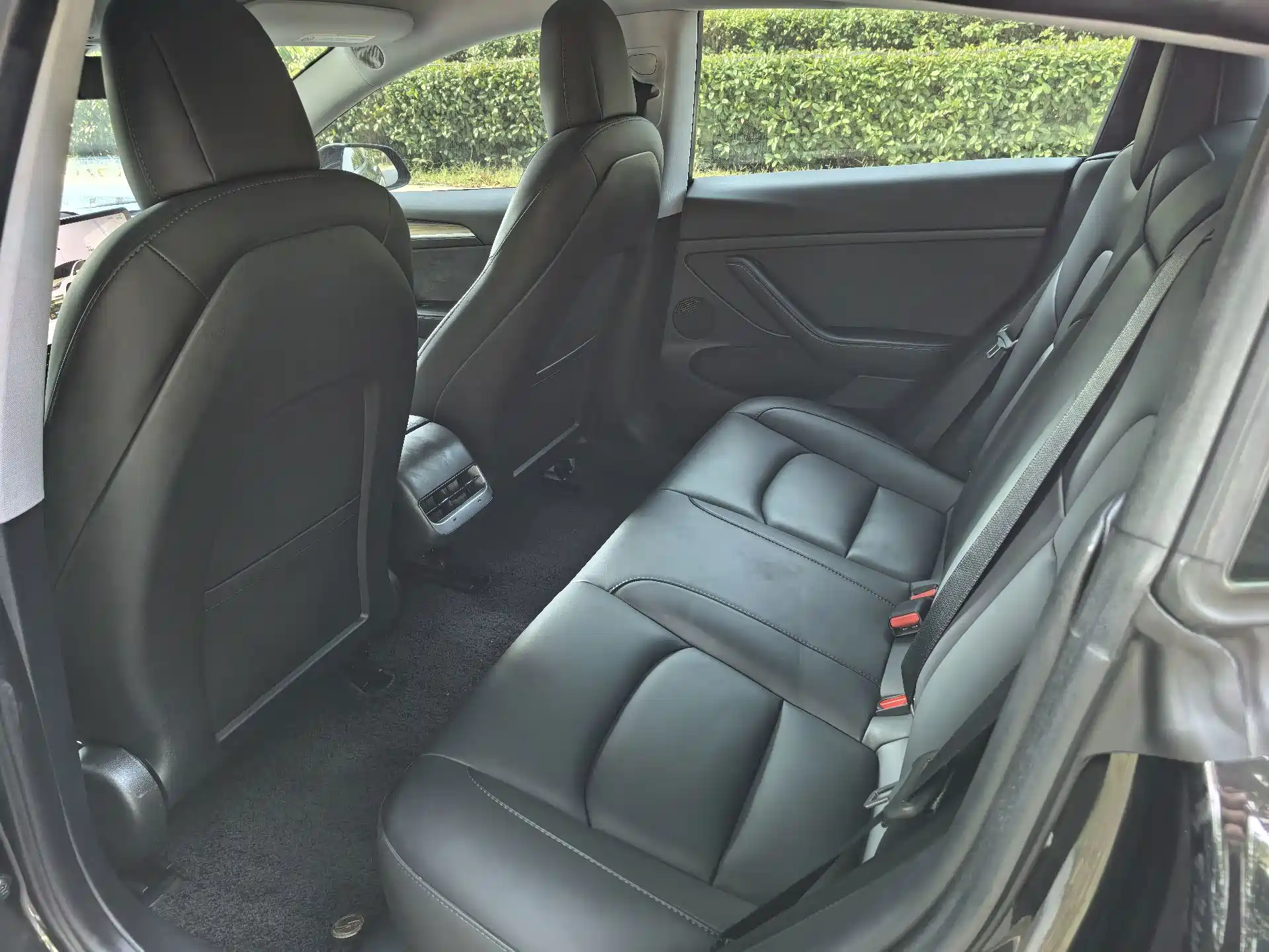 Фото 5 - Tesla Model 3