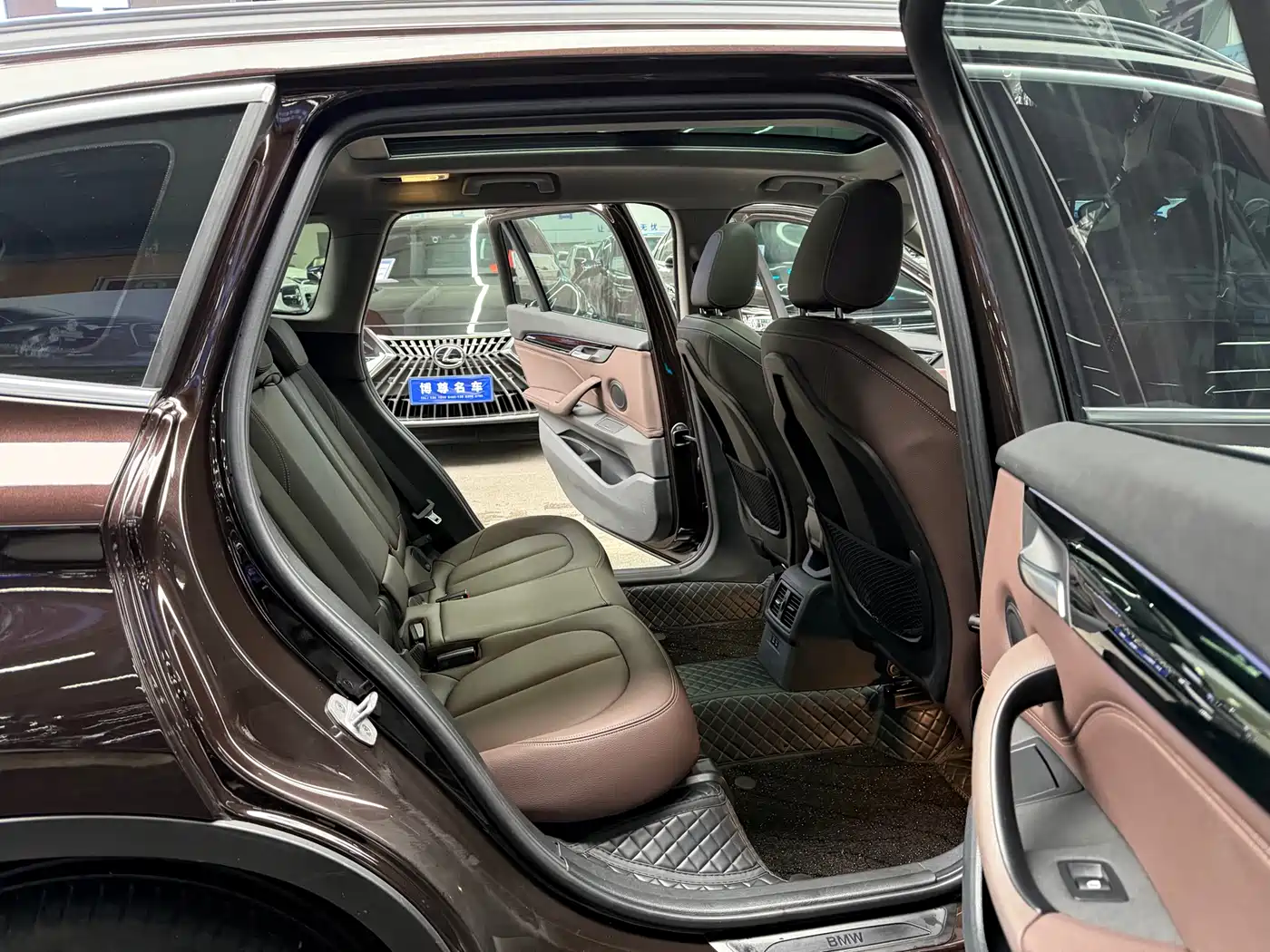 BMW X1 2019 xDrive20Li Premium Model фото 17