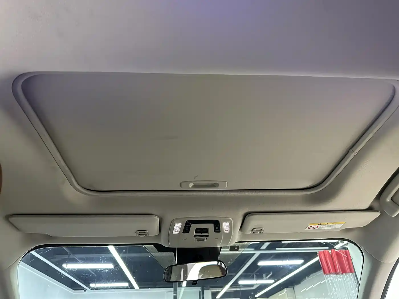 Toyota Sienna 2023 2.5L Hybrid Comfort Edition фото 11