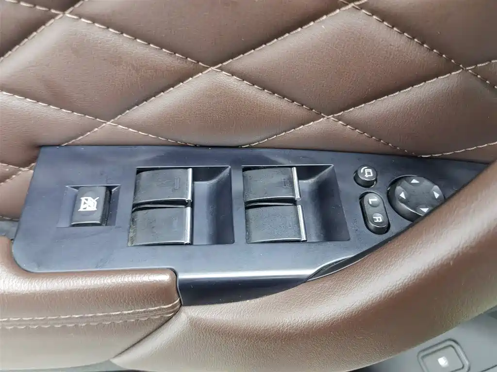 Haval H9 2020 2.0T Gasoline 4WD Luxury 7-Seater фото 9