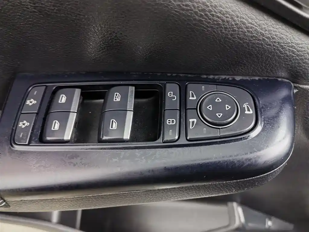 BYD TANG