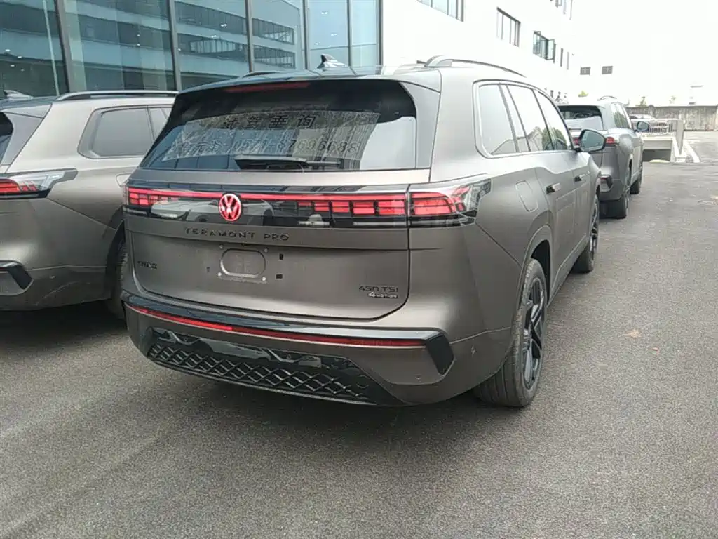 Volkswagen Teramont 2025 Teramont Pro 450TSI 4WD Summit Edition фото 7