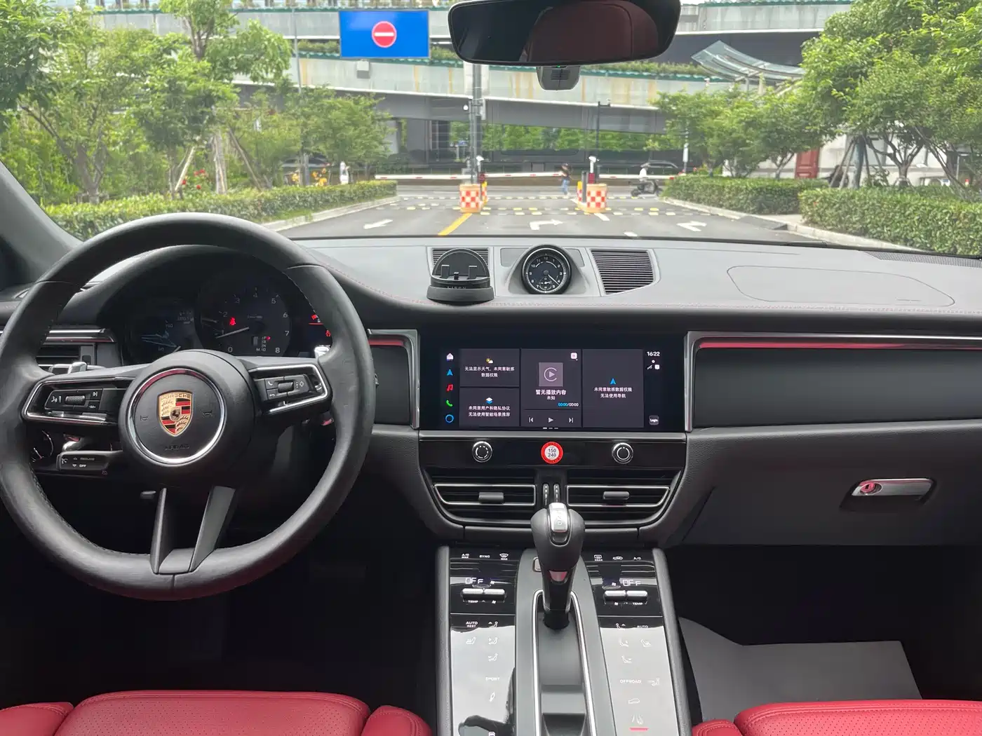 Porsche Macan 2025 Macan 2.0T Dream Chaser Edition фото 8