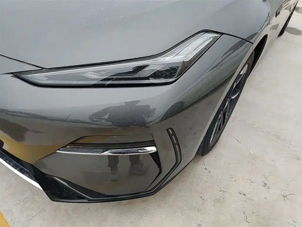 Geely Galaxy Galaxy E8 2024 Model 550km RWD Soaring Dragon Edition фото 24