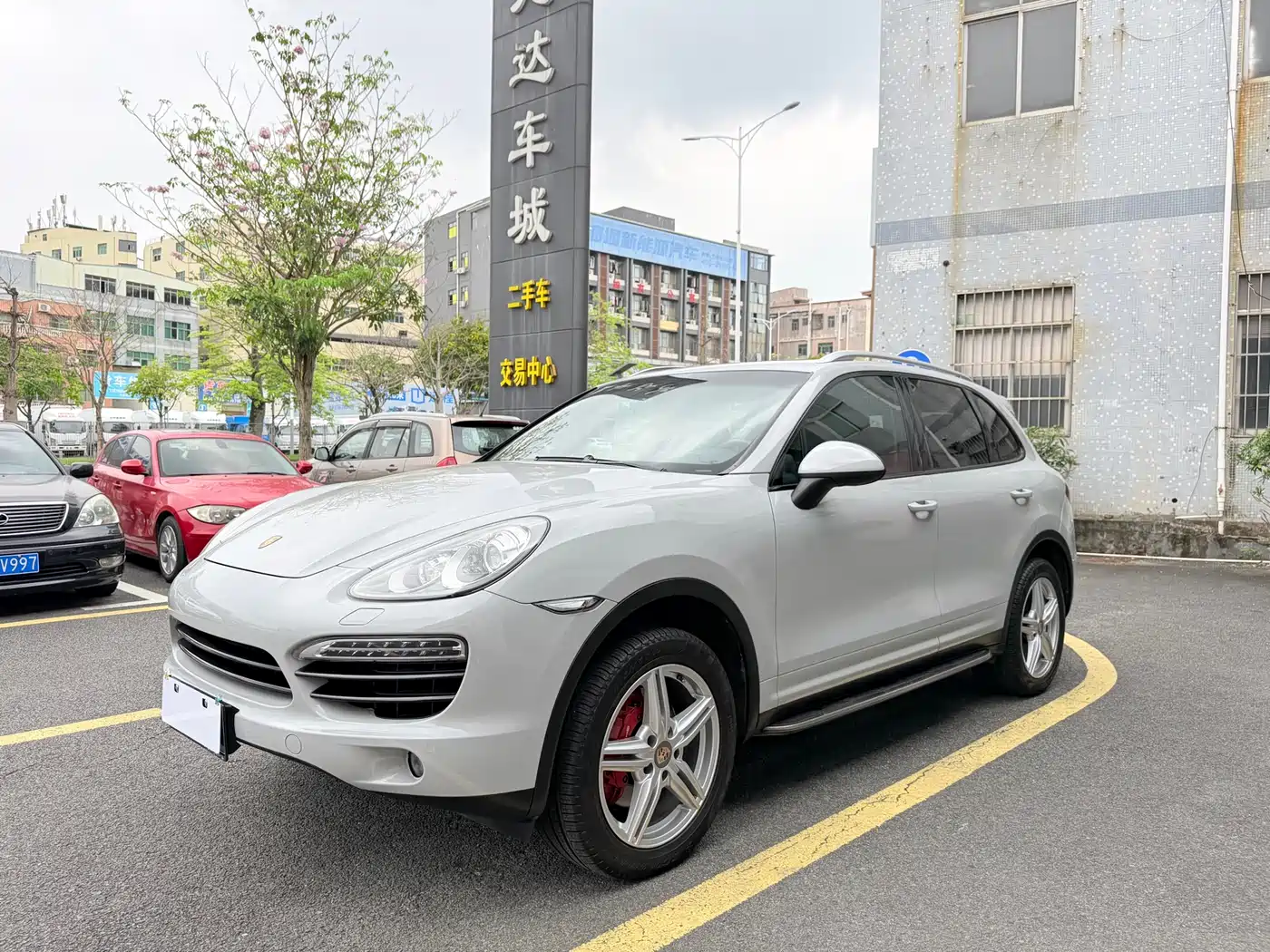 Porsche Cayenne 2014 Cayenne Platinum Edition 3.0T