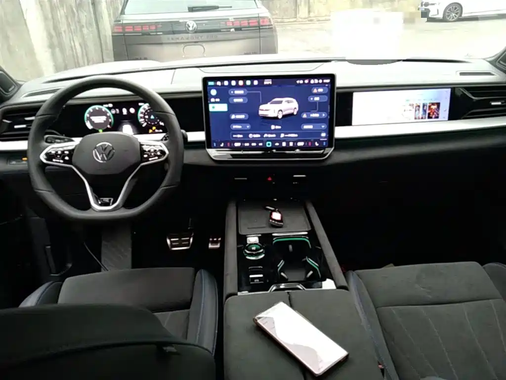 Volkswagen Teramont 2025 Teramont Pro 450TSI 4WD Summit Edition фото 10