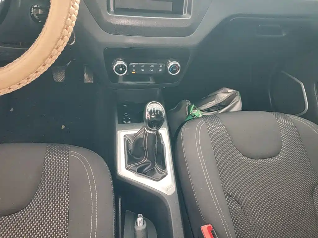 JAC Refine S2 2015 2015 1.5L Manual Luxury