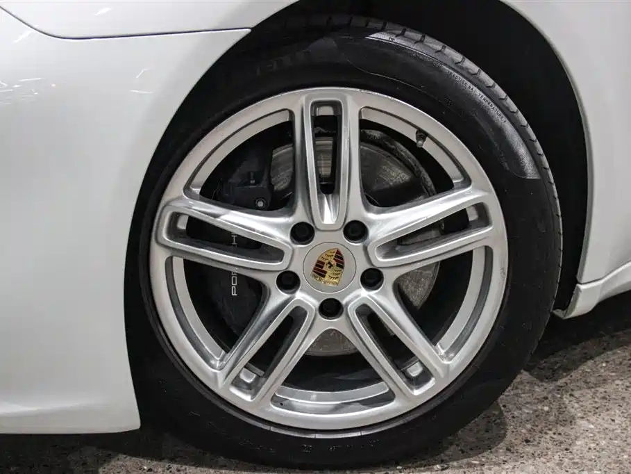 Porsche Panamera 2014 Panamera 3.0T фото 7