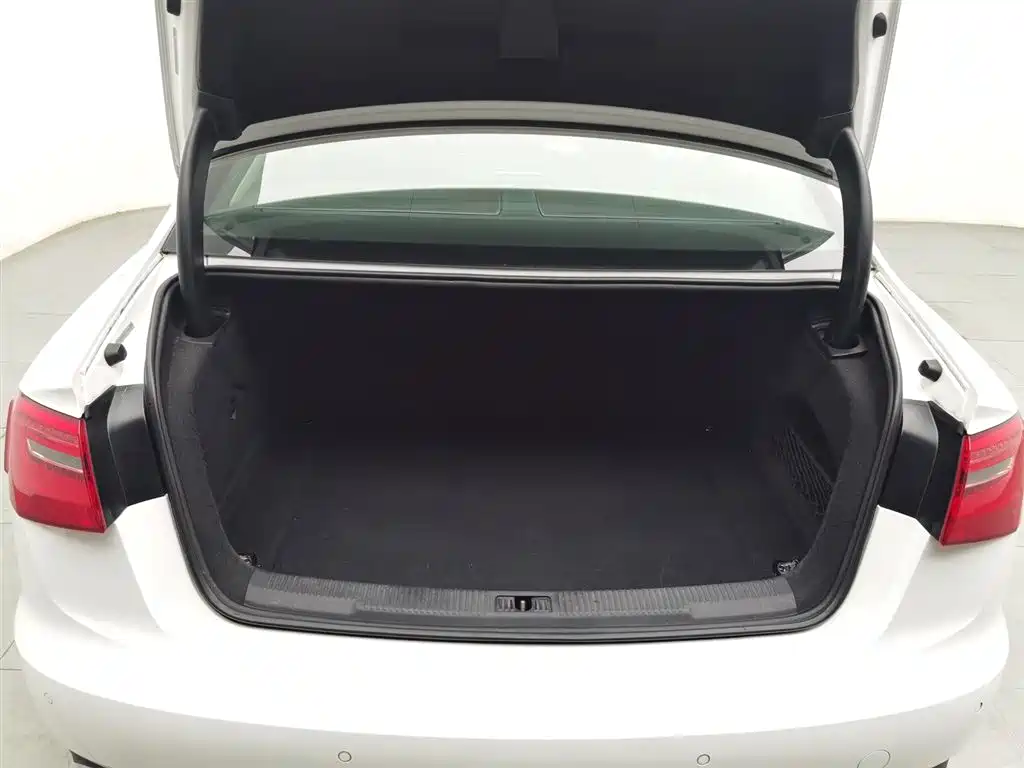Audi A6L 2014 TFSI Standard фото 16