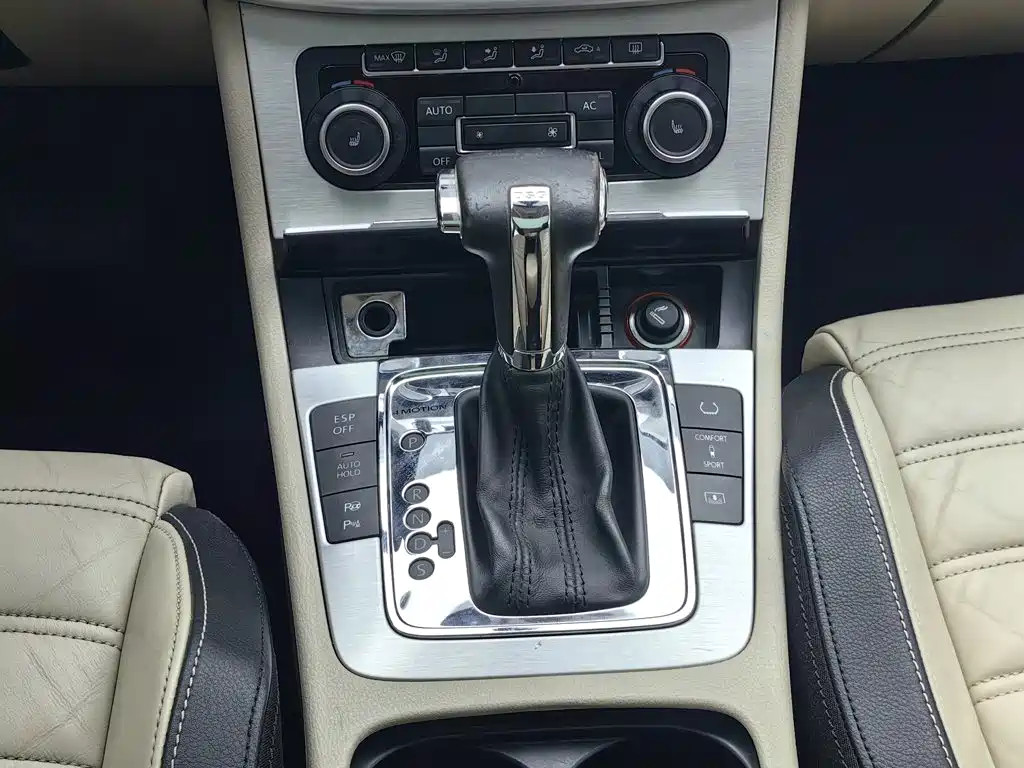 Volkswagen CC 2010 2009 3.6FSI Top Edition