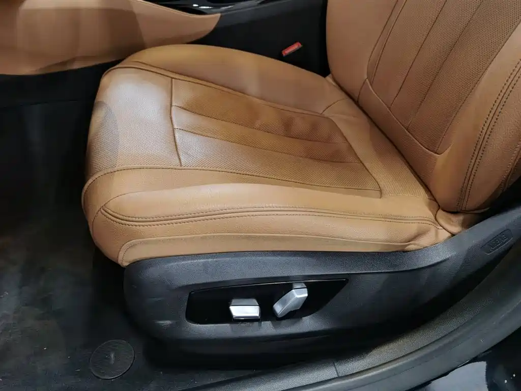BMW 5 Series 2018 530Li Premium M Sport Package фото 20