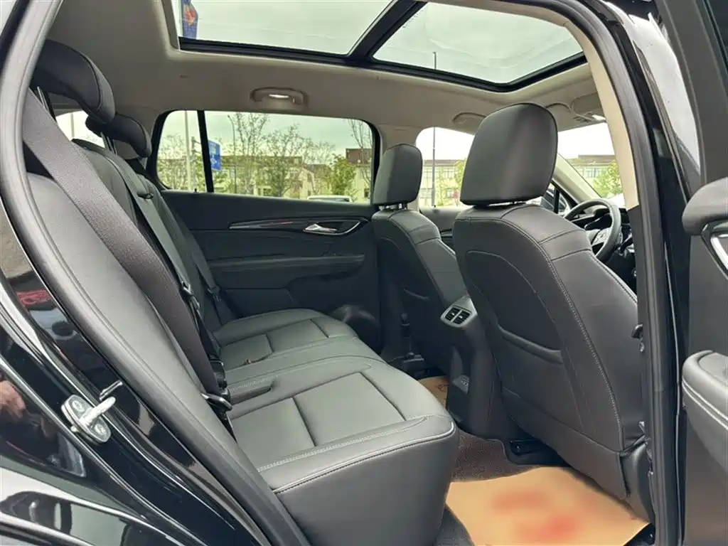 Buick Envision Plus 2023 Enclave Plus 652T 5-Seater Luxury фото 16