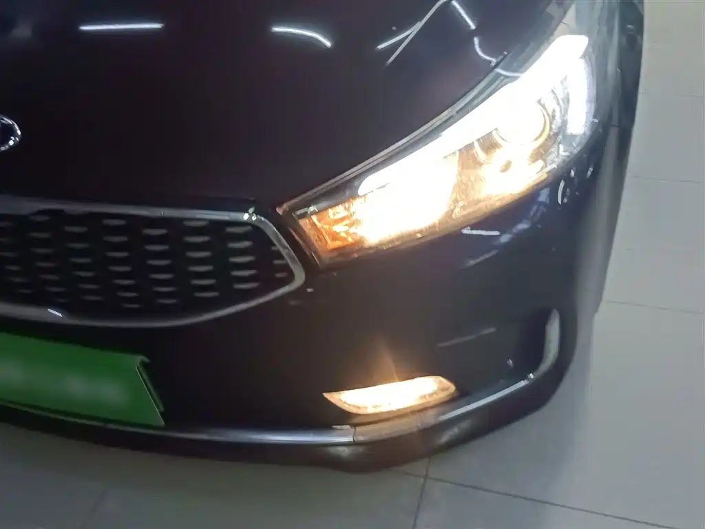 Kia K3 2017 1.6L Automatic 15th Anniversary Special GLS фото 18