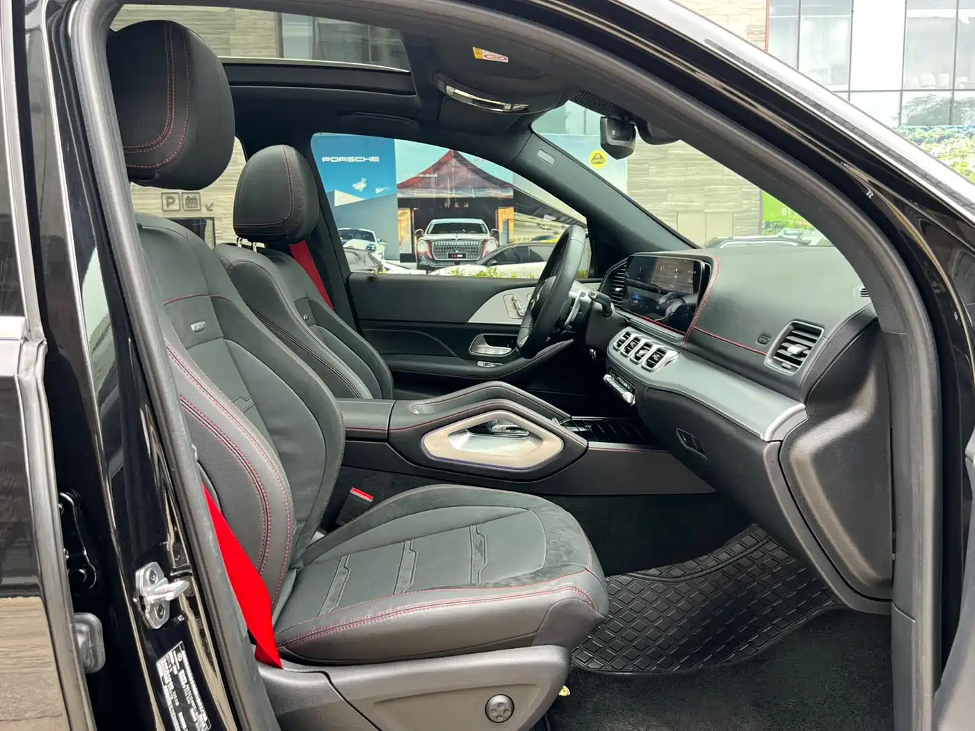 Mercedes-Benz GLE AMG 2024 AMG GLE 53 4MATIC+ фото 12