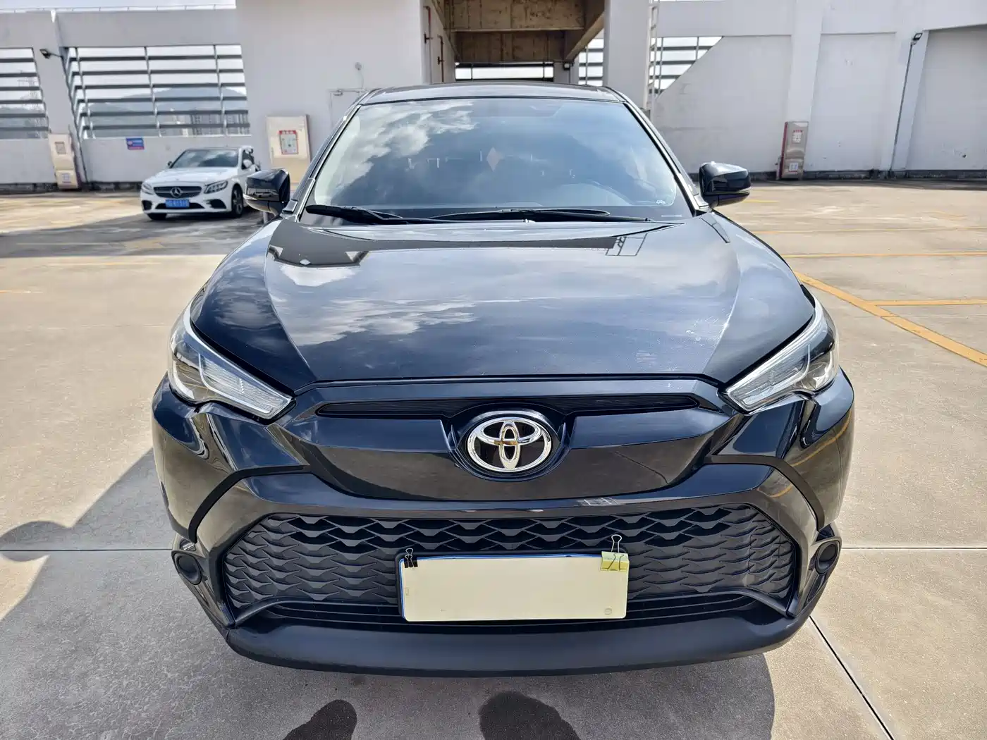 Toyota Frontlander 2024 2.0L CVT Elite Edition фото 2