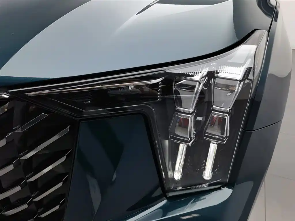 GAC Trumpchi Trumpchi GS8 2022 Pilot Series 2.0TGDI 2WD Premium Edition (6-Seater) фото 7