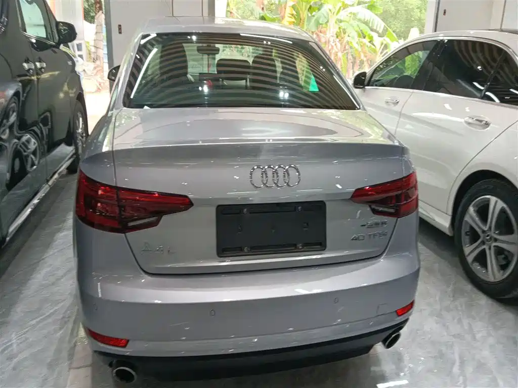 Audi A4L 2017 40 TFSI Fashion Edition фото 6